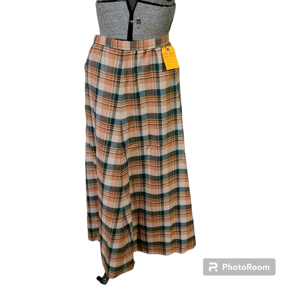 Vintage plaid maxi skirt